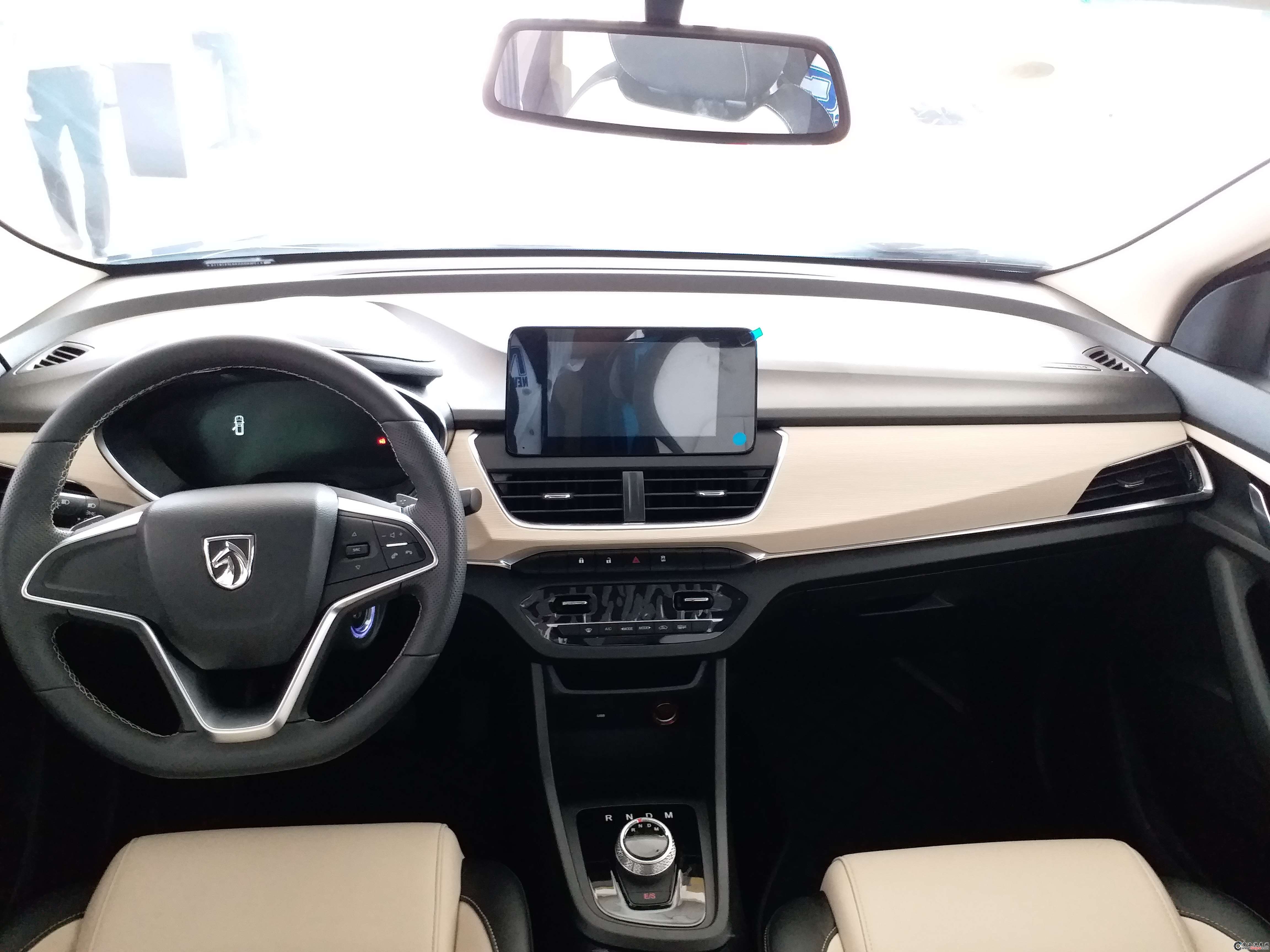 寶駿360車型 內(nèi)飾圖
